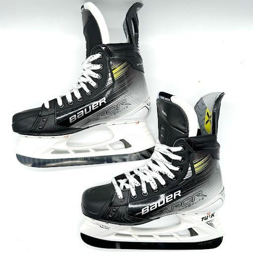 Bauer Vapor Hyperlite 2 – Patins de hockey Pro Stock – Taille 7.25D
